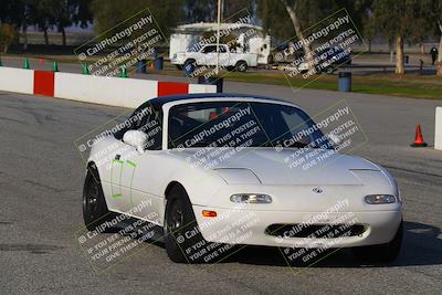 media/Jan-29-2023-Speed Ventures (Sun) [[795e55dca5]]/Yellow/Front Straight/